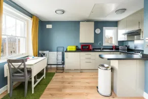 Superb 1BD Flat in the Heart of Camden Town - Image 2