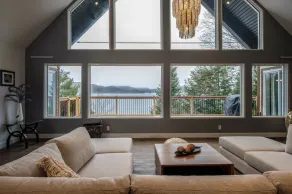 Jakob House by Rendez-vous Mont Tremblant - Image 4
