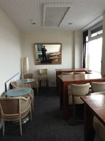 Garvey's Promenade Hotel - Image 3