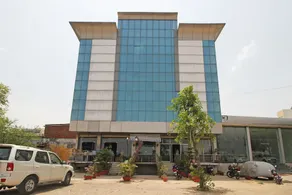 Hotel Chetram by OYO Rooms - Image 4