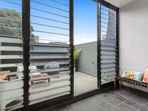 GRATTAN A Premier Location & Modern Space - Image 5