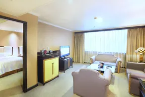 Chongqing World Traders Hotel - Image 2