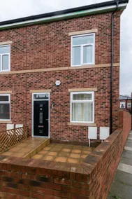 Fantastic Brand New Home - Image 4