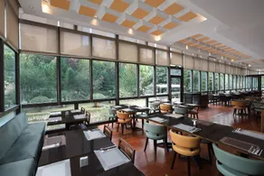 Parkline Century Park Hotel Shanghai - Image 5