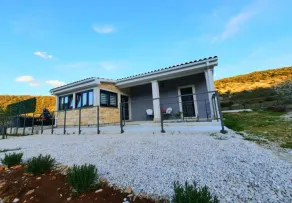 Toni - Modern - H - Image 3