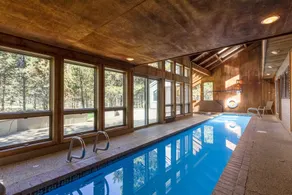 Yellow Pine 37 Holiday Home - Image 3