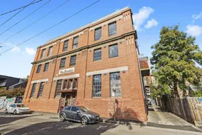 BOUTIQUE STAYS - Loft on Rose - Image 3