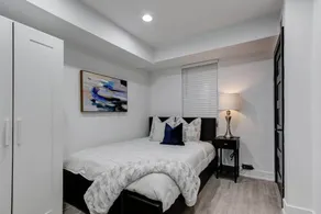 H Street Corridor Mansion - Image 3