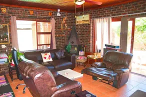 Sue's Bnb In Bothasig - Image 4