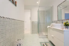 Acqua Azzurra Holiday Home - Image 2