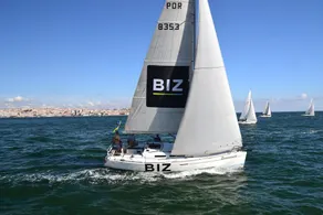 Apartment with one bedroom in Almada with wonderful city view balcony and WiFi 10 km from the beach - Image 2