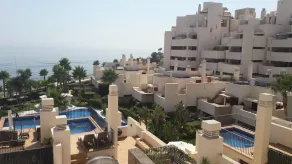 103 - Beach apartment with Spa & Gym - Image 5