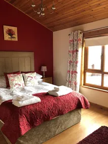Mountain Ash Lodge - Image 3