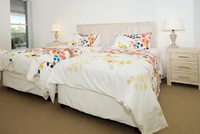 2-Bedroom Apartment -Nelson Towers  Victoria Parade - Image 2