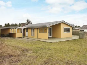 Cozy Holiday Home in Thisted Jutland Near Beach - Image 3