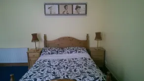 Evergreen House - Image 3