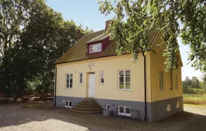 Awesome Home in Tomelilla With 5 Bedrooms - Image 2