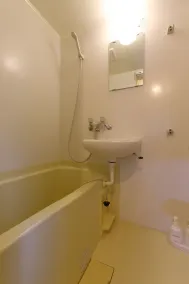 Haru Hotel - Image 3