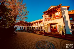 Magita Hotel - Image 5