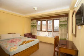 Hotel Red Panda - Image 4
