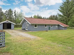 Classic Holiday Home in Nørre Nebel With Sauna - Image 3
