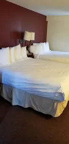 Hampton Harbor Motel - Image 5