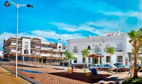 Hospedería – Appartments Doña Lola Zahara - Image 3