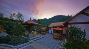 Narada Resort & Spa Pingxiang - Image 4