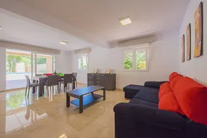 Villa - 7 Bedrooms with Pool - 104989 - Image 2