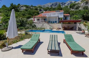 Apartments Villa Karmen - Image 2