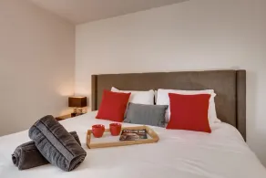 H2 Gorgeous Downtown San Diego 1 Bedroom Upstairs Bedroom Loft - Image 2