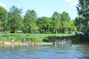 Camping Le Rocher De La Granelle - Image 4