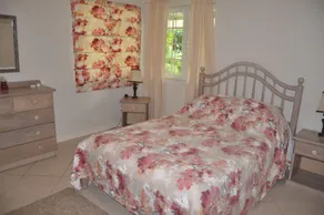 Great Apartment in Bridgetown, Barbados Bargain - Image 2