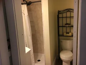 Francies Inn - Image 3