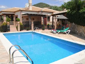 Traditional Andalusian Villa in La Higuera - Image 4