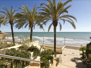 Apartamento La Marina - Image 4