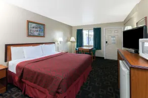 Days Inn by Wyndham Oklahoma City West - Image 5