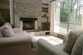 Hemlock Inn - Image 2