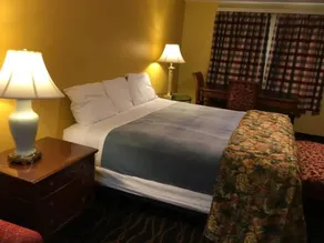 Relax Inn - Image 3