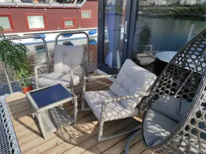 Un Moment Suspendu Pour Couple : Houseboat « Trampoline sur Leau » - Image 3
