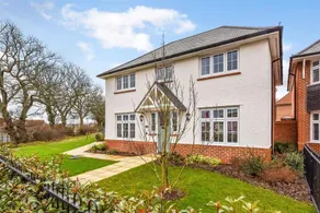 Barfoot Close - Image 3