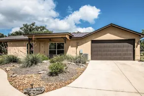 Century Oak Casita By Remi's Ridge & Hayes Hollow 1 Bedroom Duplex - Image 3