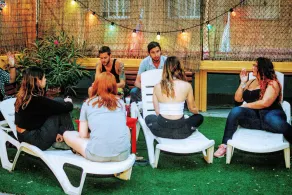 Yellow Nest Hostel Barcelona - Image 5