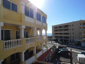 New renovated top floor apartment with heated pool in Golf del Sur - Image 5