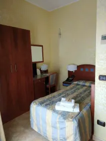 Hotel San Giuseppe - Image 2