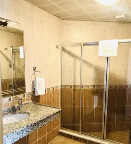 Pasabey Hotel - Image 2