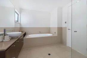 Augusta House - Image 5