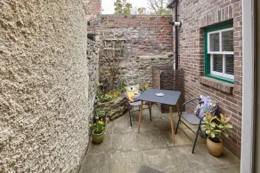 Host Stay Rose Cottage - Image 3