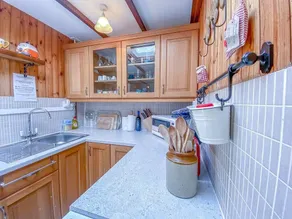 12 Waters Edge Chalet, Amroth - Image 5