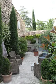 Charme de Merindol - Image 2